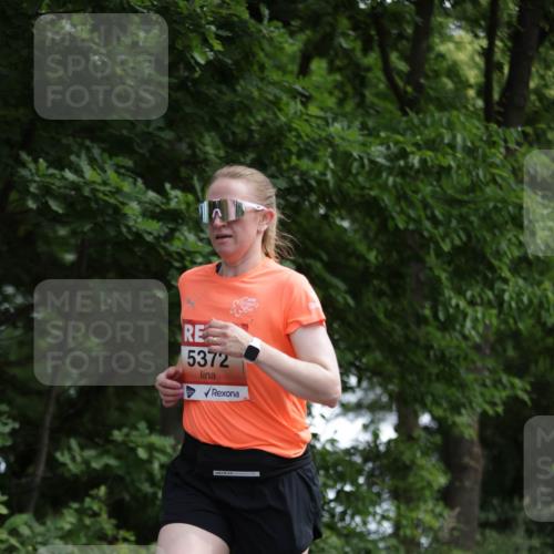 15.06.2025 - REWE Women's Run Jannik Wohlers http://msf.ph/oto/7967277 15.06.2025 10:02:16 Laufen 5372 meine-sportfotos.de