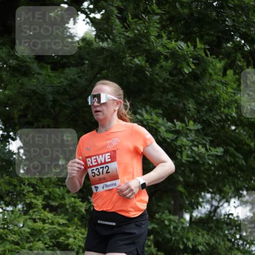 15.06.2025 - REWE Women's Run Jannik Wohlers http://msf.ph/oto/7967290 15.06.2025 10:02:16 Laufen 5372 meine-sportfotos.de