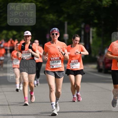 15.06.2025 - REWE Women's Run Dr. Thomas Lammeyer http://msf.ph/oto/7967374 15.06.2025 09:54:59 Laufen 10554, 10128, 10765 meine-sportfotos.de