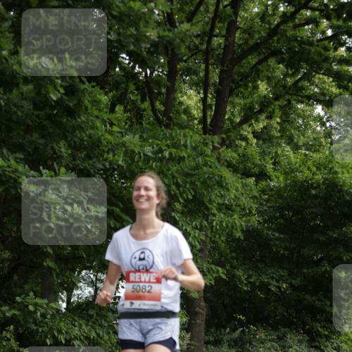 15.06.2025 - REWE Women's Run Jannik Wohlers http://msf.ph/oto/7967375 15.06.2025 10:02:24 Laufen 5082 meine-sportfotos.de