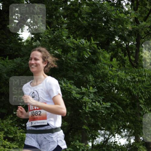 15.06.2025 - REWE Women's Run Jannik Wohlers http://msf.ph/oto/7967405 15.06.2025 10:02:24 Laufen 5082 meine-sportfotos.de