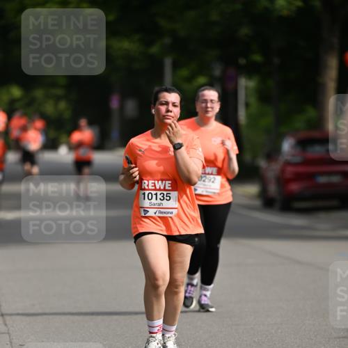 15.06.2025 - REWE Women's Run Dr. Thomas Lammeyer http://msf.ph/oto/7967480 15.06.2025 09:55:05 Laufen 10135, 0292 meine-sportfotos.de