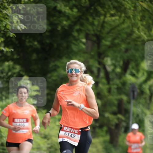 15.06.2025 - REWE Women's Run Jannik Wohlers http://msf.ph/oto/7967492 15.06.2025 10:02:40 Laufen 5486, 5142 meine-sportfotos.de