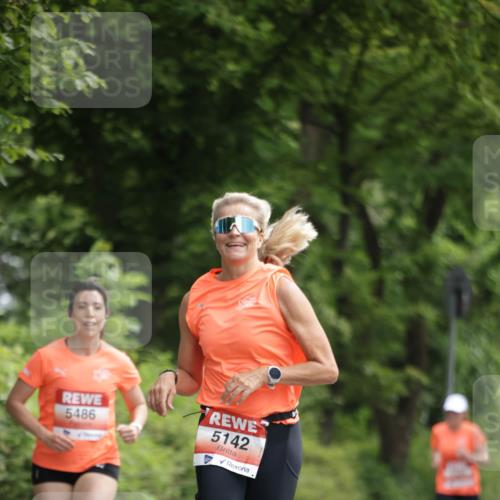 15.06.2025 - REWE Women's Run Jannik Wohlers http://msf.ph/oto/7967496 15.06.2025 10:02:40 Laufen 5486, 5142 meine-sportfotos.de