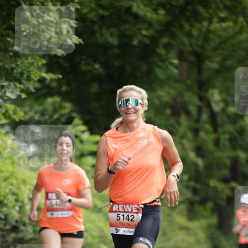 15.06.2025 - REWE Women's Run Jannik Wohlers http://msf.ph/oto/7967501 15.06.2025 10:02:41 Laufen 5486, 5142 meine-sportfotos.de