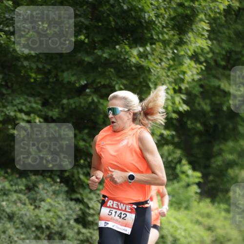 15.06.2025 - REWE Women's Run Jannik Wohlers http://msf.ph/oto/7967532 15.06.2025 10:02:42 Laufen 5142 meine-sportfotos.de