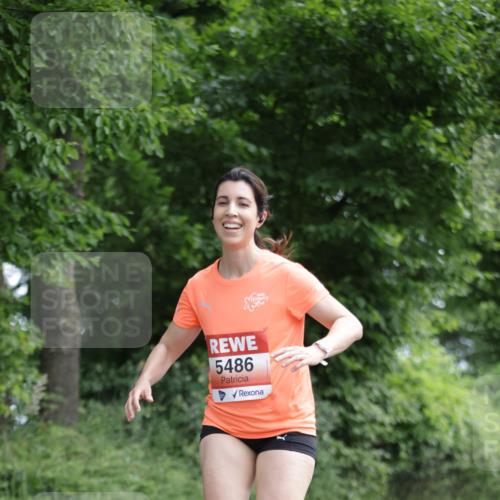 15.06.2025 - REWE Women's Run Jannik Wohlers http://msf.ph/oto/7967573 15.06.2025 10:02:44 Laufen 5486 meine-sportfotos.de