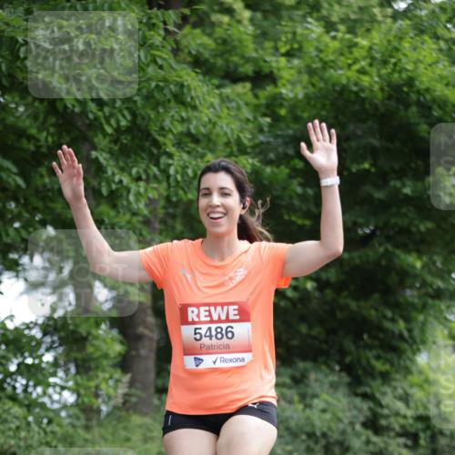 15.06.2025 - REWE Women's Run Jannik Wohlers http://msf.ph/oto/7967584 15.06.2025 10:02:44 Laufen  meine-sportfotos.de