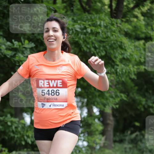 15.06.2025 - REWE Women's Run Jannik Wohlers http://msf.ph/oto/7967614 15.06.2025 10:02:45 Laufen 5486 meine-sportfotos.de