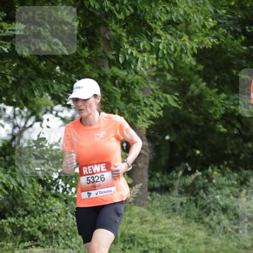 15.06.2025 - REWE Women's Run Jannik Wohlers http://msf.ph/oto/7967660 15.06.2025 10:02:49 Laufen 5326 meine-sportfotos.de