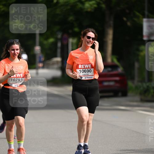 15.06.2025 - REWE Women's Run Dr. Thomas Lammeyer http://msf.ph/oto/7967725 15.06.2025 09:55:29 Laufen 10793, 10690 meine-sportfotos.de