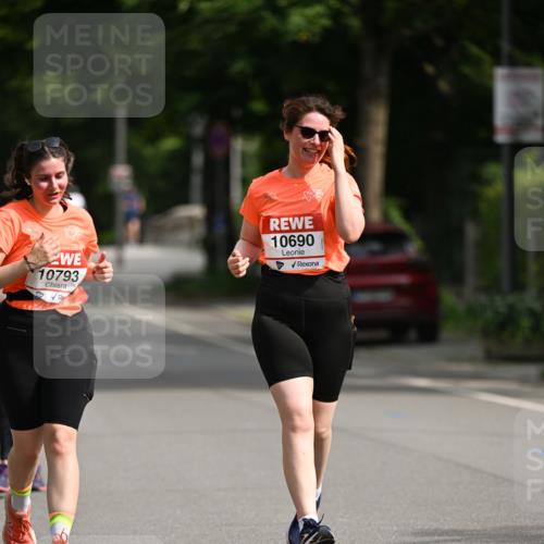 15.06.2025 - REWE Women's Run Dr. Thomas Lammeyer http://msf.ph/oto/7967730 15.06.2025 09:55:29 Laufen 10793, 10690 meine-sportfotos.de