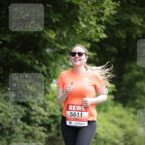 15.06.2025 - REWE Women's Run Jannik Wohlers http://msf.ph/oto/7967734 15.06.2025 10:02:53 Laufen 5611 meine-sportfotos.de