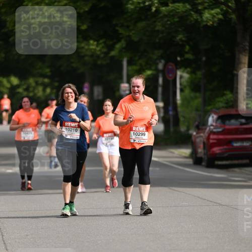 15.06.2025 - REWE Women's Run Dr. Thomas Lammeyer http://msf.ph/oto/7967817 15.06.2025 09:55:35 Laufen 10210, 10299 meine-sportfotos.de