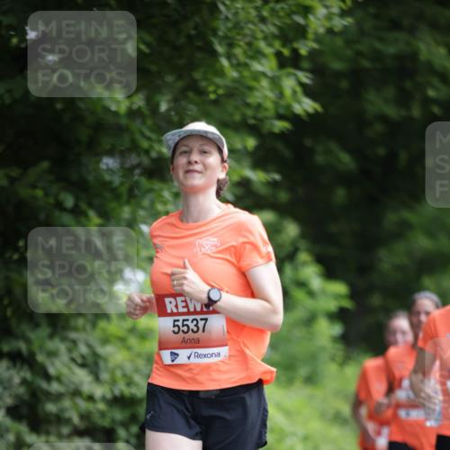15.06.2025 - REWE Women's Run Jannik Wohlers http://msf.ph/oto/7967833 15.06.2025 10:02:59 Laufen 5537 meine-sportfotos.de