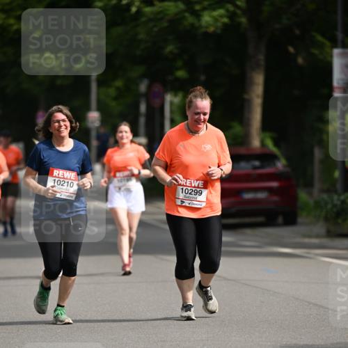 15.06.2025 - REWE Women's Run Dr. Thomas Lammeyer http://msf.ph/oto/7967878 15.06.2025 09:55:37 Laufen 10210, 10299 meine-sportfotos.de
