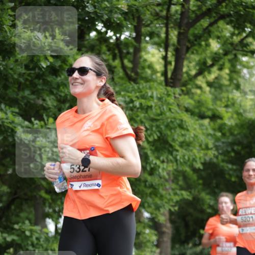 15.06.2025 - REWE Women's Run Jannik Wohlers http://msf.ph/oto/7967925 15.06.2025 10:03:02 Laufen 5327, 5201 meine-sportfotos.de
