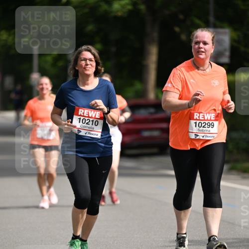 15.06.2025 - REWE Women's Run Dr. Thomas Lammeyer http://msf.ph/oto/7967927 15.06.2025 09:55:39 Laufen 10210, 10299 meine-sportfotos.de