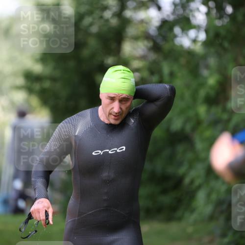 15.06.2025 - 7 Türme Triathlon Michael Strokosch http://msf.ph/oto/7967932 15.06.2025 12:53:36 Schwimmen 789, 855, 1072, 1133, 1156 meine-sportfotos.de