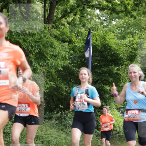 15.06.2025 - REWE Women's Run Jannik Wohlers http://msf.ph/oto/7967941 15.06.2025 10:03:03 Laufen 5507, 10874, 503, 5031 meine-sportfotos.de