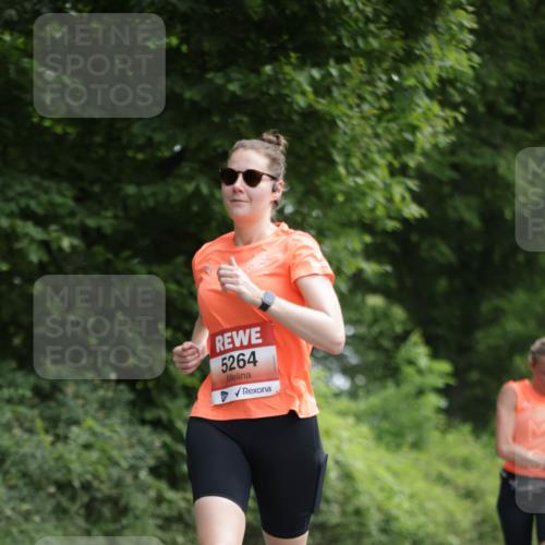 15.06.2025 - REWE Women's Run Jannik Wohlers http://msf.ph/oto/7968071 15.06.2025 10:03:11 Laufen 5264 meine-sportfotos.de