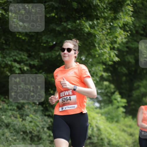15.06.2025 - REWE Women's Run Jannik Wohlers http://msf.ph/oto/7968073 15.06.2025 10:03:11 Laufen 5264 meine-sportfotos.de