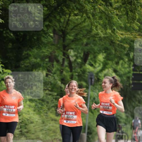 15.06.2025 - REWE Women's Run Jannik Wohlers http://msf.ph/oto/7968182 15.06.2025 10:03:18 Laufen 5513, 5334, 5335 meine-sportfotos.de