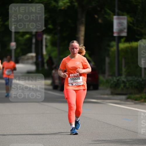 15.06.2025 - REWE Women's Run Dr. Thomas Lammeyer http://msf.ph/oto/7968202 15.06.2025 09:55:58 Laufen 10228 meine-sportfotos.de