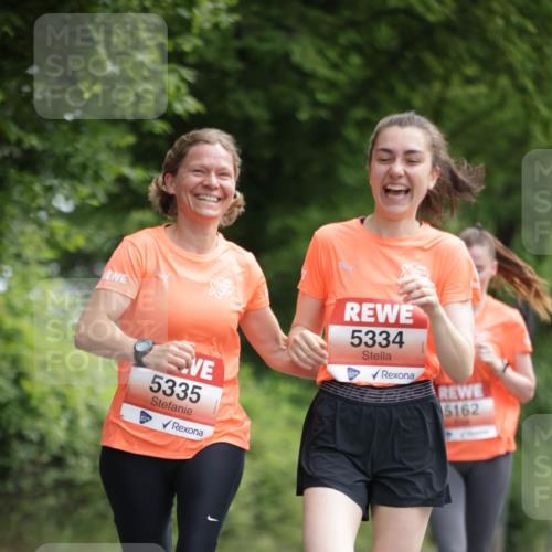 15.06.2025 - REWE Women's Run Jannik Wohlers http://msf.ph/oto/7968221 15.06.2025 10:03:21 Laufen 5335, 5334, 5162 meine-sportfotos.de