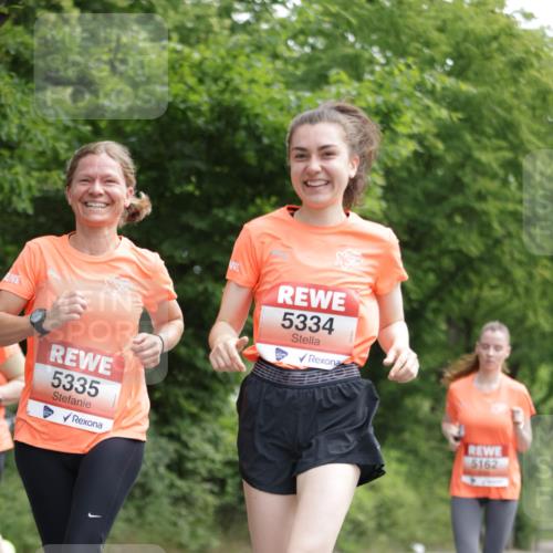 15.06.2025 - REWE Women's Run Jannik Wohlers http://msf.ph/oto/7968267 15.06.2025 10:03:22 Laufen 5335, 5334, 5162 meine-sportfotos.de