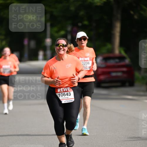 15.06.2025 - REWE Women's Run Dr. Thomas Lammeyer http://msf.ph/oto/7968284 15.06.2025 09:56:02 Laufen 10643, 0206 meine-sportfotos.de