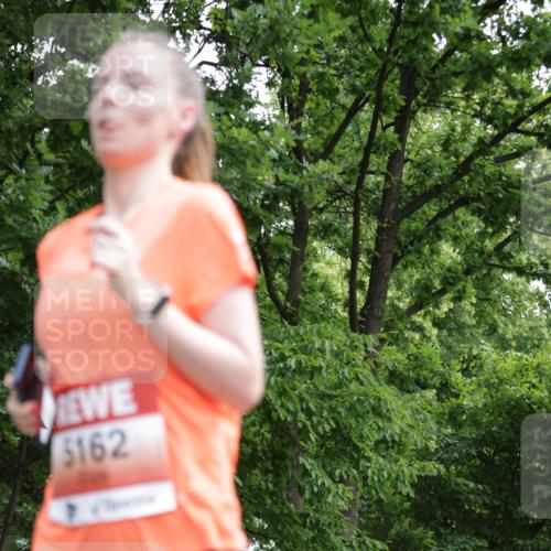 15.06.2025 - REWE Women's Run Jannik Wohlers http://msf.ph/oto/7968307 15.06.2025 10:03:25 Laufen 5162 meine-sportfotos.de