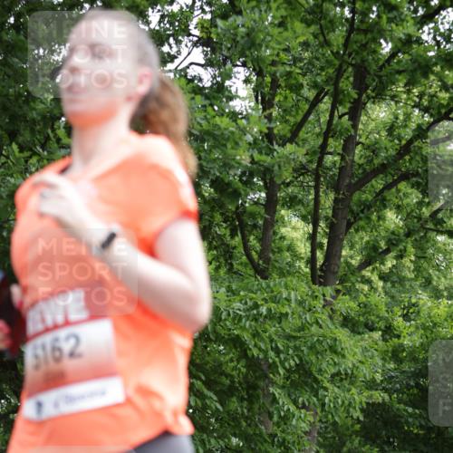 15.06.2025 - REWE Women's Run Jannik Wohlers http://msf.ph/oto/7968310 15.06.2025 10:03:25 Laufen 5162 meine-sportfotos.de