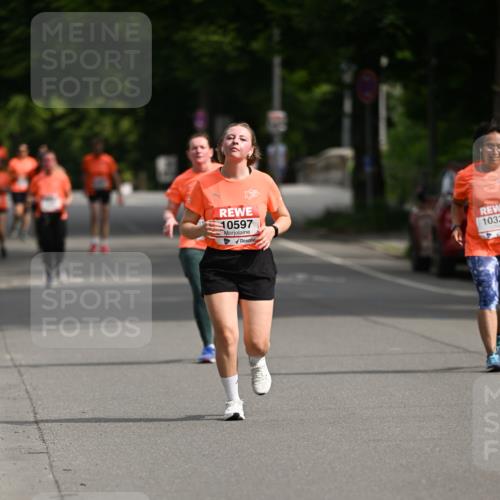 15.06.2025 - REWE Women's Run Dr. Thomas Lammeyer http://msf.ph/oto/7968340 15.06.2025 09:56:05 Laufen 10597 meine-sportfotos.de