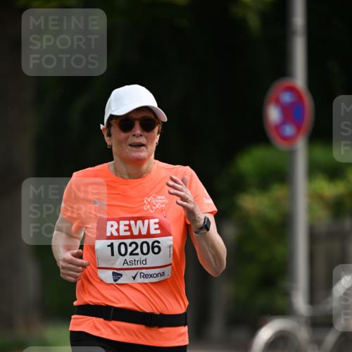 15.06.2025 - REWE Women's Run Dr. Thomas Lammeyer http://msf.ph/oto/7968357 15.06.2025 09:56:07 Laufen 10206 meine-sportfotos.de