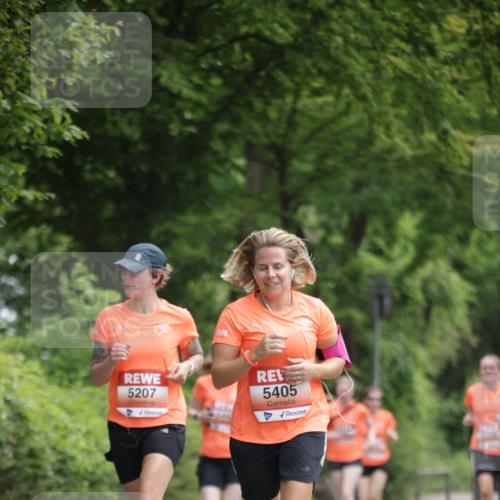 15.06.2025 - REWE Women's Run Jannik Wohlers http://msf.ph/oto/7968388 15.06.2025 10:03:40 Laufen 5207, 5405 meine-sportfotos.de