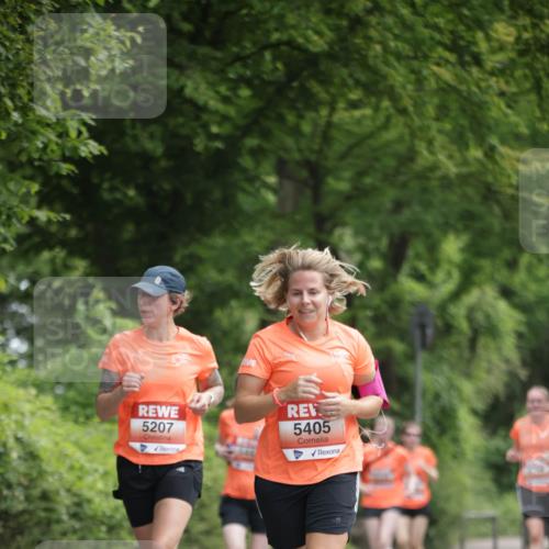 15.06.2025 - REWE Women's Run Jannik Wohlers http://msf.ph/oto/7968391 15.06.2025 10:03:40 Laufen 5207, 5405 meine-sportfotos.de