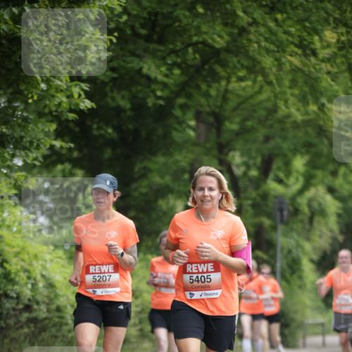 15.06.2025 - REWE Women's Run Jannik Wohlers http://msf.ph/oto/7968402 15.06.2025 10:03:40 Laufen 5207, 5405 meine-sportfotos.de