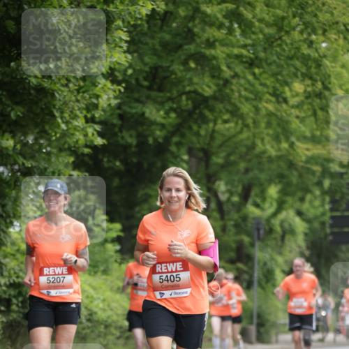 15.06.2025 - REWE Women's Run Jannik Wohlers http://msf.ph/oto/7968430 15.06.2025 10:03:41 Laufen 5207, 5405 meine-sportfotos.de