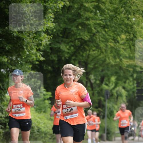 15.06.2025 - REWE Women's Run Jannik Wohlers http://msf.ph/oto/7968436 15.06.2025 10:03:41 Laufen 5207, 5405 meine-sportfotos.de