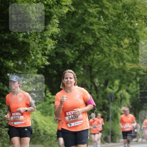 15.06.2025 - REWE Women's Run Jannik Wohlers http://msf.ph/oto/7968443 15.06.2025 10:03:41 Laufen 5207, 5405 meine-sportfotos.de