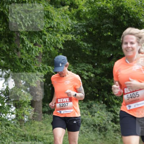 15.06.2025 - REWE Women's Run Jannik Wohlers http://msf.ph/oto/7968465 15.06.2025 10:03:42 Laufen 5207, 5405 meine-sportfotos.de