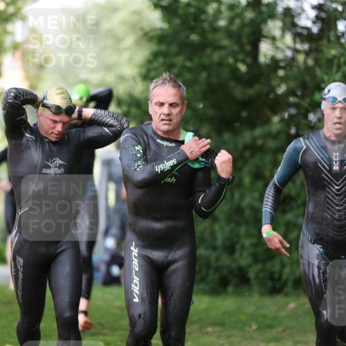 15.06.2025 - 7 Türme Triathlon Michael Strokosch http://msf.ph/oto/7968481 15.06.2025 12:54:50 Schwimmen 157, 701, 719, 723, 740, 762, 881, 916, 939, 945, 998, 1024, 1104, 1105, 1182 meine-sportfotos.de
