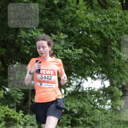 15.06.2025 - REWE Women's Run Jannik Wohlers http://msf.ph/oto/7968492 15.06.2025 10:03:46 Laufen 5442 meine-sportfotos.de