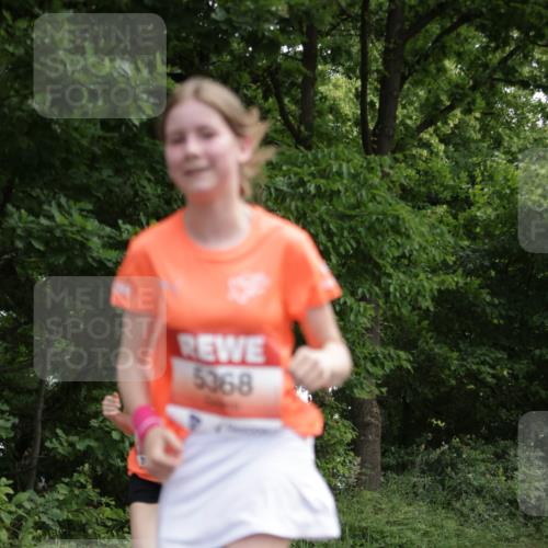 15.06.2025 - REWE Women's Run Jannik Wohlers http://msf.ph/oto/7968555 15.06.2025 10:03:50 Laufen 5368 meine-sportfotos.de