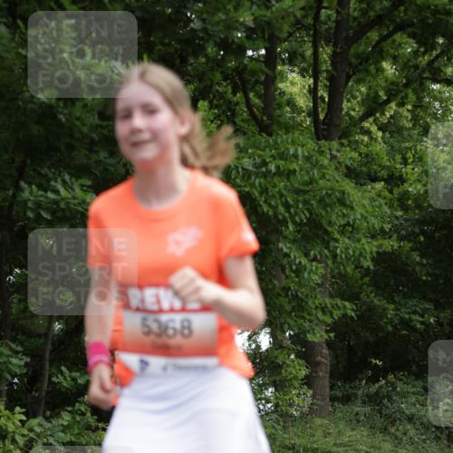 15.06.2025 - REWE Women's Run Jannik Wohlers http://msf.ph/oto/7968560 15.06.2025 10:03:50 Laufen 5368 meine-sportfotos.de