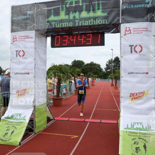 15.06.2025 - 7 Türme Triathlon Michael Strokosch http://msf.ph/oto/7968594 15.06.2025 13:44:31 Ziel 1133 meine-sportfotos.de