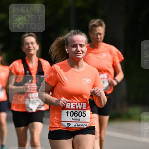 15.06.2025 - REWE Women's Run Dr. Thomas Lammeyer http://msf.ph/oto/7968608 15.06.2025 09:56:29 Laufen 076, 10605 meine-sportfotos.de