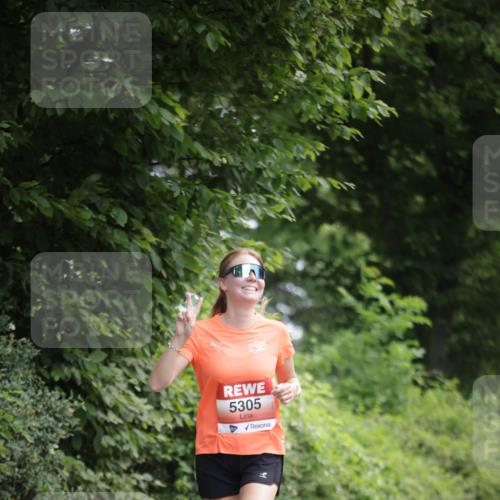 15.06.2025 - REWE Women's Run Jannik Wohlers http://msf.ph/oto/7968634 15.06.2025 10:03:55 Laufen 5305 meine-sportfotos.de