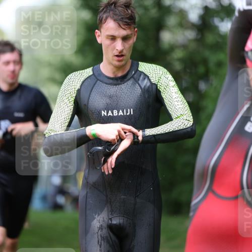 15.06.2025 - 7 Türme Triathlon Michael Strokosch http://msf.ph/oto/7968696 15.06.2025 12:55:14 Schwimmen 157, 701, 723, 727, 745, 762, 769, 772, 784, 801, 846, 859, 865, 950, 952, 955, 1019, 1075, 1152 meine-sportfotos.de